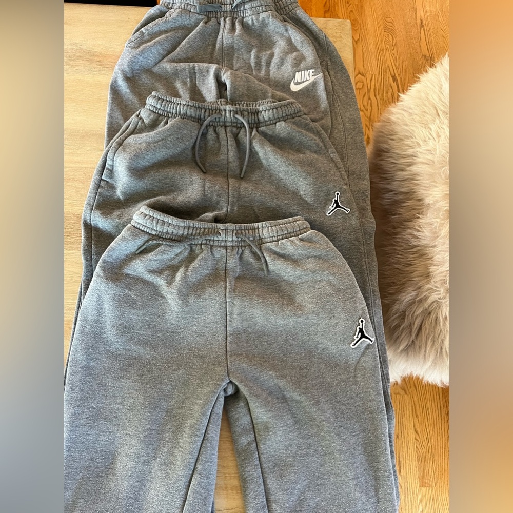 Lot Of 3 Boys Athletic Nike Jordan Sweatpants Size Large